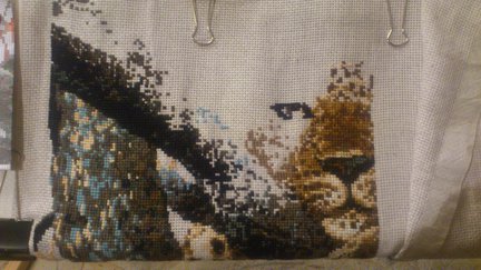 Гепард на ветке №25303