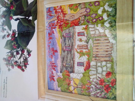 В процессе две вышивки «Букет роз», «Домик в деревне» №31967