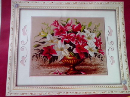 В процессе две вышивки «Букет роз», «Домик в деревне» №38861