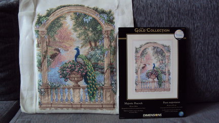 Величественный павлин от Dimensions №64449