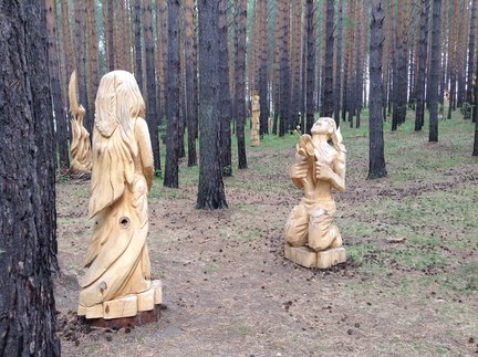 Деревянные скульптуры под открытым небом №102651