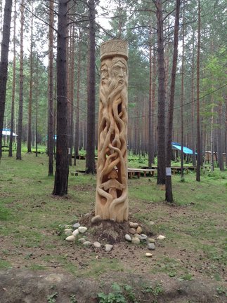 Деревянные скульптуры под открытым небом №127525