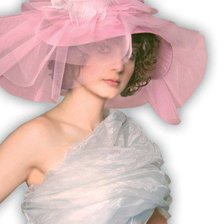 Оригинал схемы вышивки «дама в рзовой шляпе» (№46)