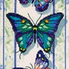 Схема вышивки «Три бабочки»