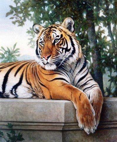 тигр на постаменте - оригинал
