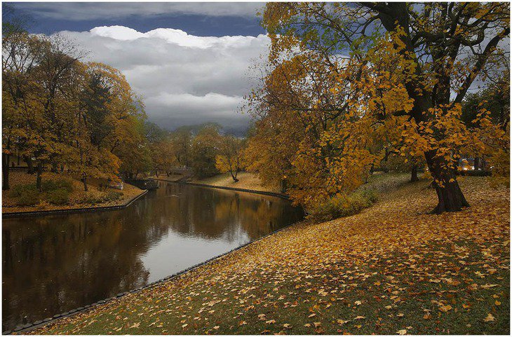 осень.осень..... - пейзаж, облака, вода, осень, лес - оригинал