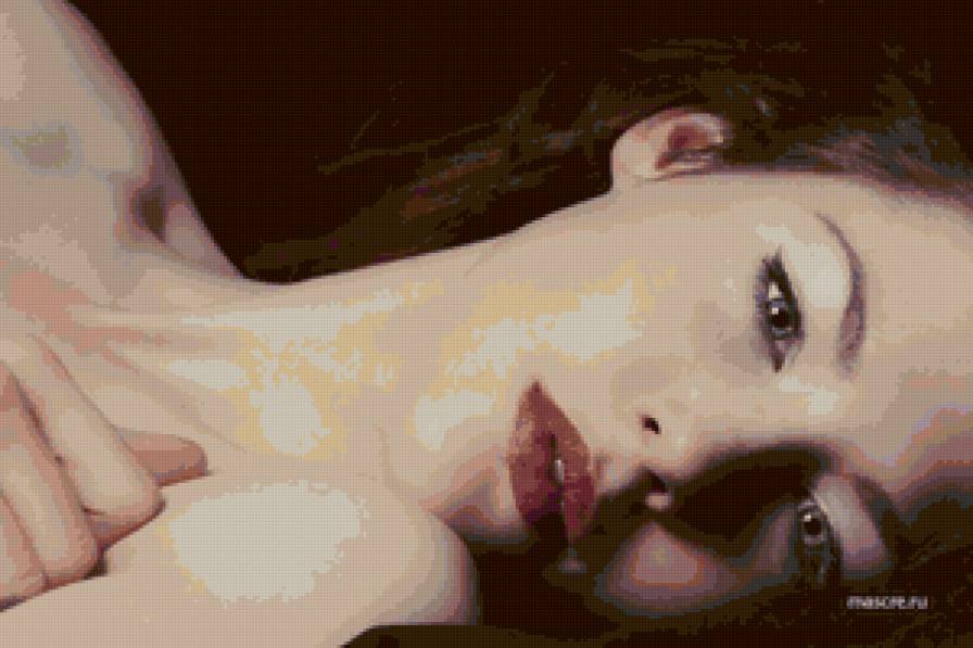 девушка - тоска, чувства, девушка, взгляд, люди, лица - предпросмотр