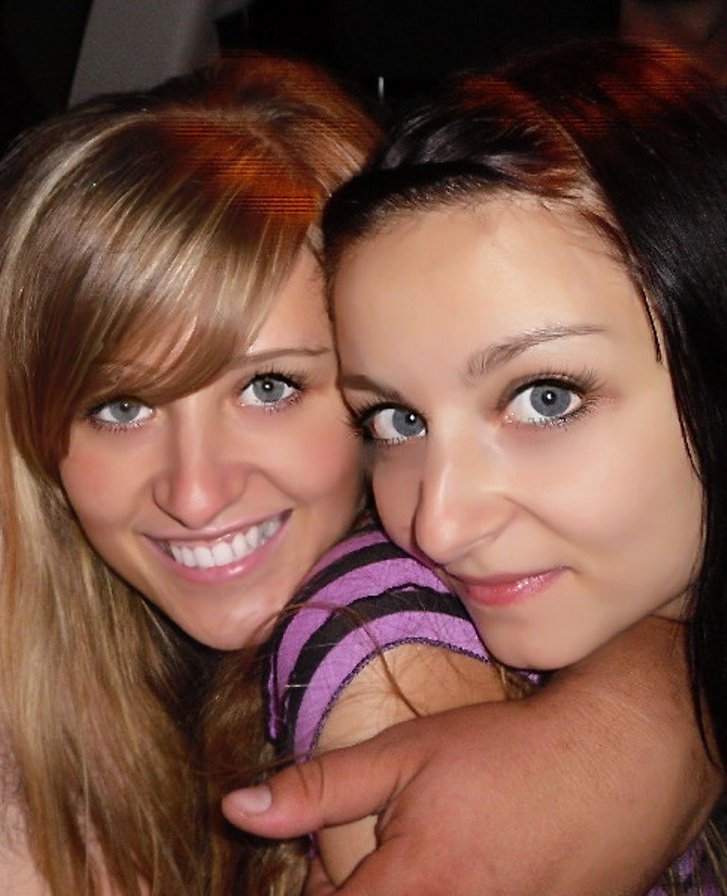 сестрички - девушки - оригинал