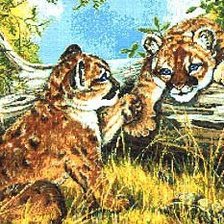 Оригинал схемы вышивки «Веселые тигрята» (№45410)
