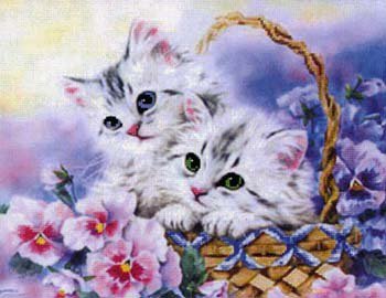 Котята в корзинке - корзина, цветы, животные, котята - оригинал
