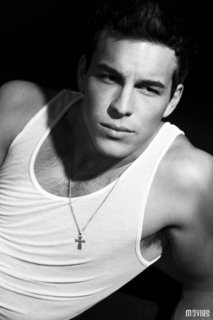 Марио Касас - мужчина, парень, актер - оригинал