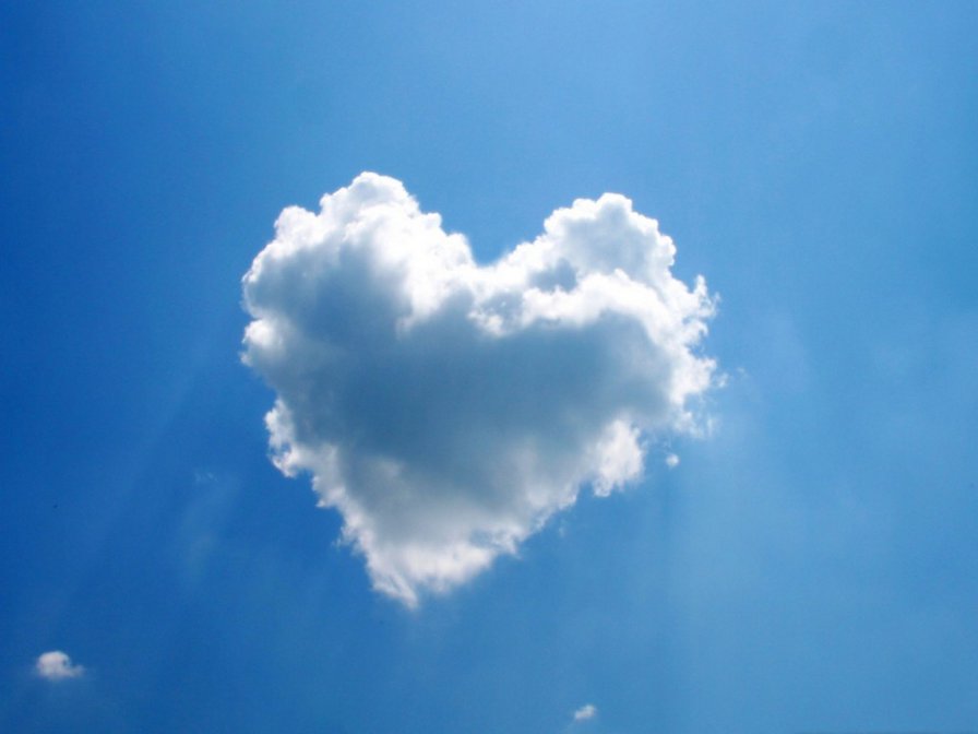 любовь - сердечко, облака, небо - оригинал