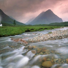 горная река