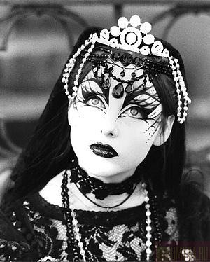 Готесса - оригинал