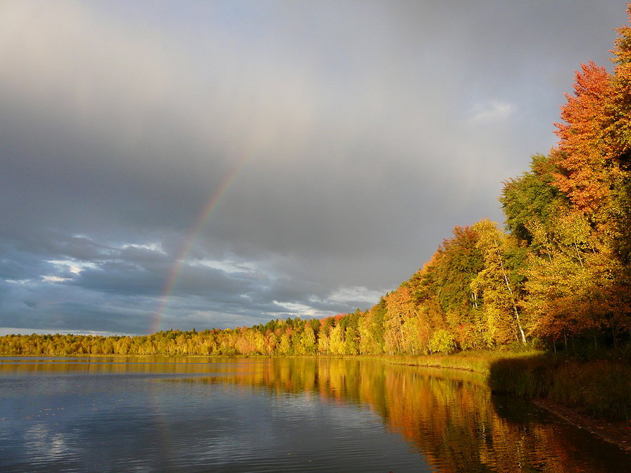 Озеро Радуга - вода, природа, радуга, пейзаж - оригинал