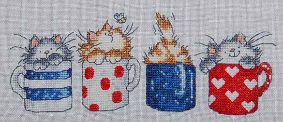 Котята - чашка, кот - оригинал