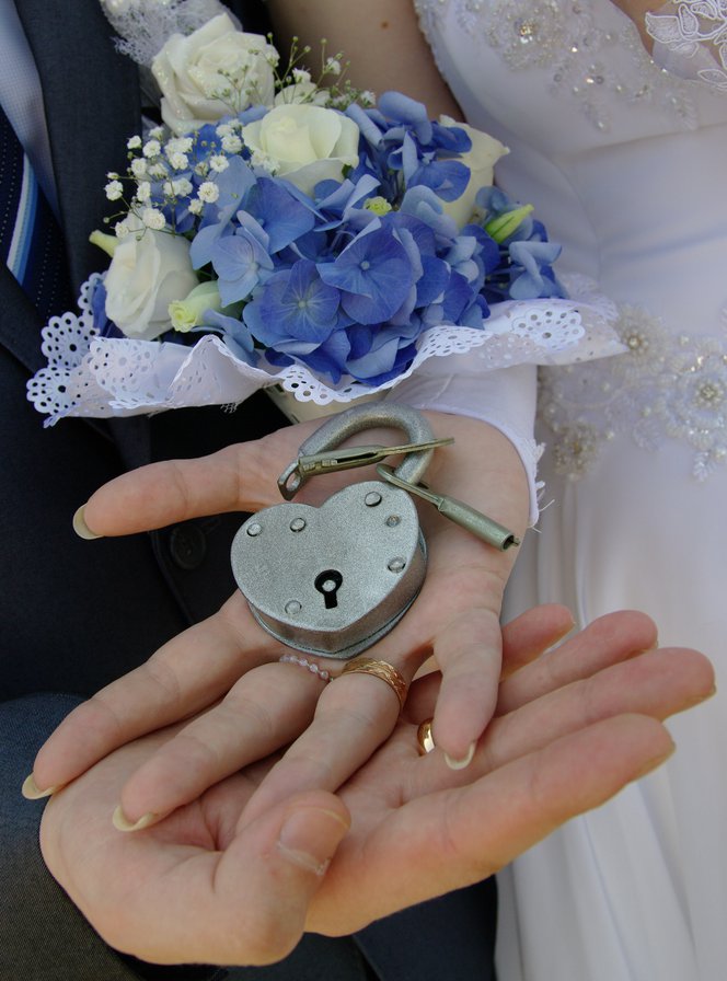 Замочек - оригинал