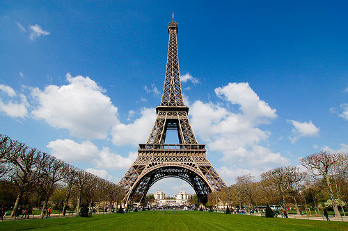 Эйфелева башня - париж, франция, эйфелева башня - оригинал