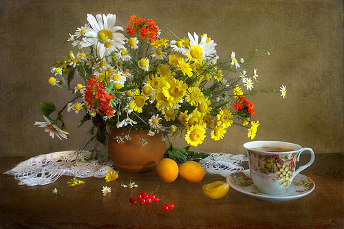 натюрморт - ваза, цветы, фрукты - оригинал