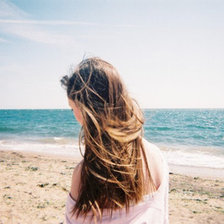 Схема вышивки «Девушка и море»