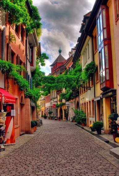 Тихая улочка - красота, пейзаж, художник, город, природа, улица - оригинал