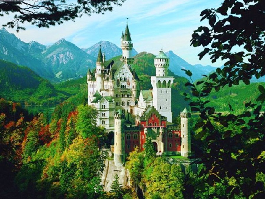 Замок Нойшванштайн - замки мира, горы, замки, дворцы, горный пейзаж - оригинал