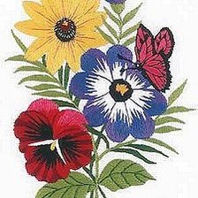 Оригинал схемы вышивки «Цветы и бабочки» (№193263)