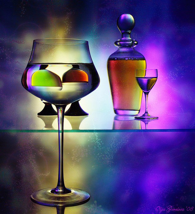 Цветное стекло - стекло, бокал - оригинал