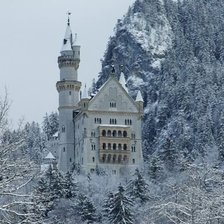 Замок баврского короля