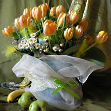 Схема вышивки «тюльпаны»