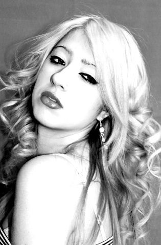 Валерия - черно-белая, валери, девушка, блондинка, красивая - оригинал