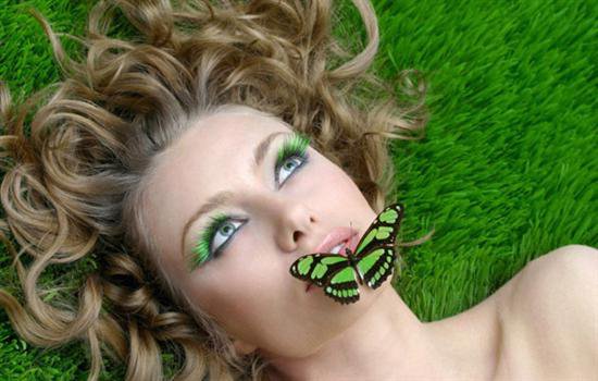 006 - девушка, бабочка, нежность - оригинал