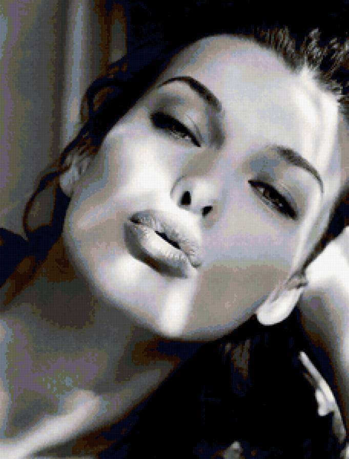 Мила - женщина, девушка - предпросмотр