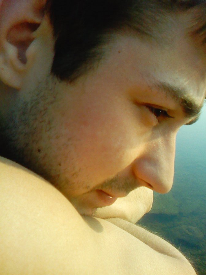 толя - оригинал