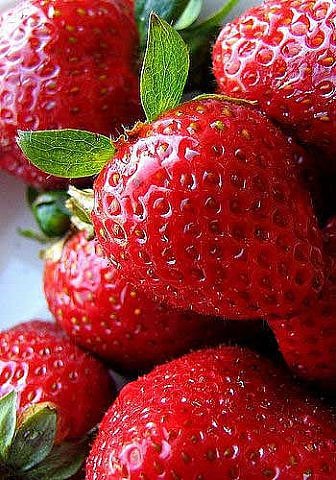 Клубника - клубника, фрукты - оригинал