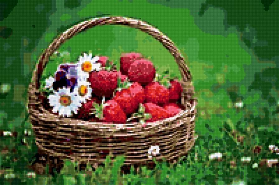 клубника в корзине - ягоды - предпросмотр
