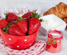 Схема вышивки «клубника в корзине»