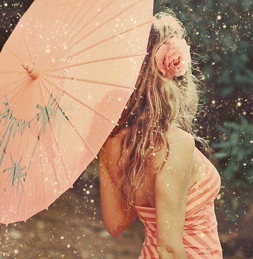 Под зонтом. - девушки - оригинал