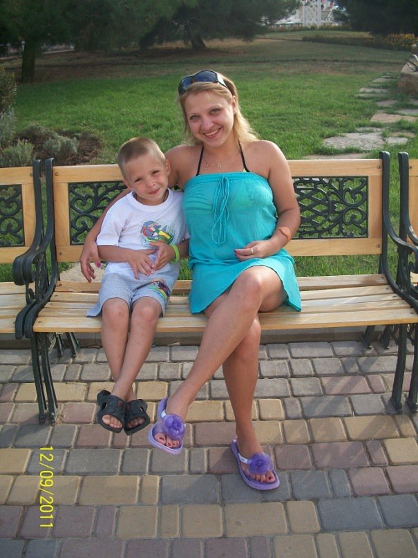 Катя - я, сестра - оригинал