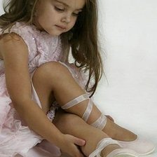 Оригинал схемы вышивки «маленькая балерина» (№278762)