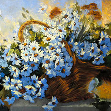 голубые цветы в корзинке