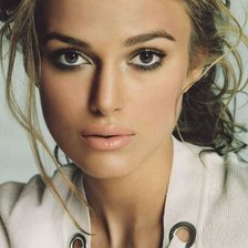 Схема вышивки «Девушка»