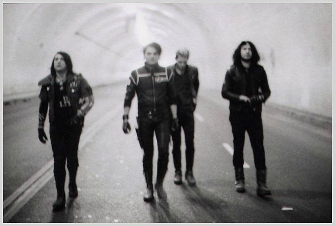 my chemical romance - my chemical romance, фрэнк айеро, джерард уэй, рэй торо - оригинал