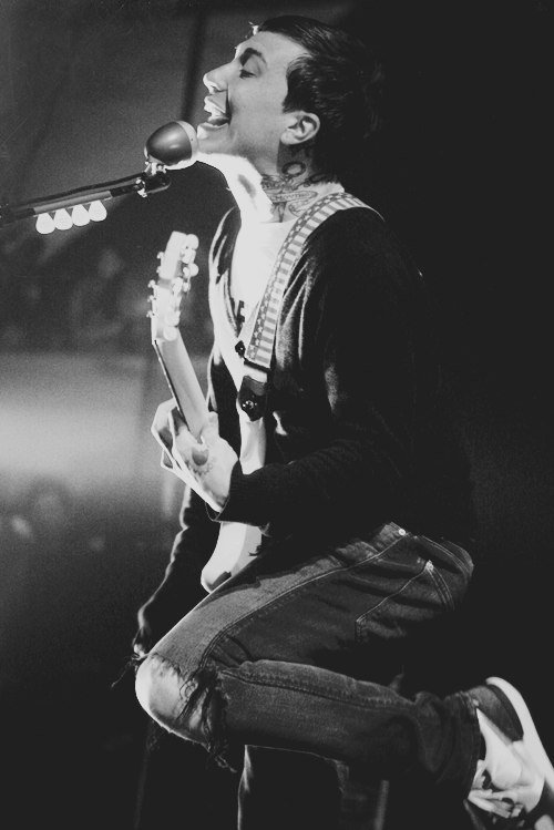 Фрэнк Айеро - фрэнк айеро, my chemical romance - оригинал