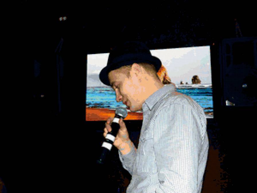 Караоке - люди, пейзаж - предпросмотр