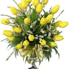 Схема вышивки «тюльпаны»