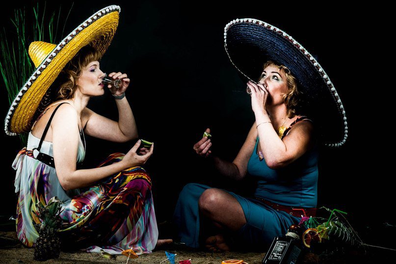 девушки - оригинал