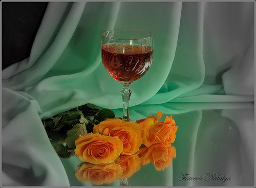 №360508 - натюрморт, букет, отражение, вино, цветы - оригинал