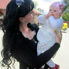 Оригинал схемы вышивки «Сестричка з племінницею» (№362017)