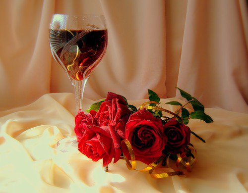 №363390 - букет, натюрморт, вино, цветы, розы - оригинал